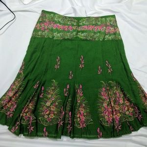 Anthropologie odille green embroidered skirt